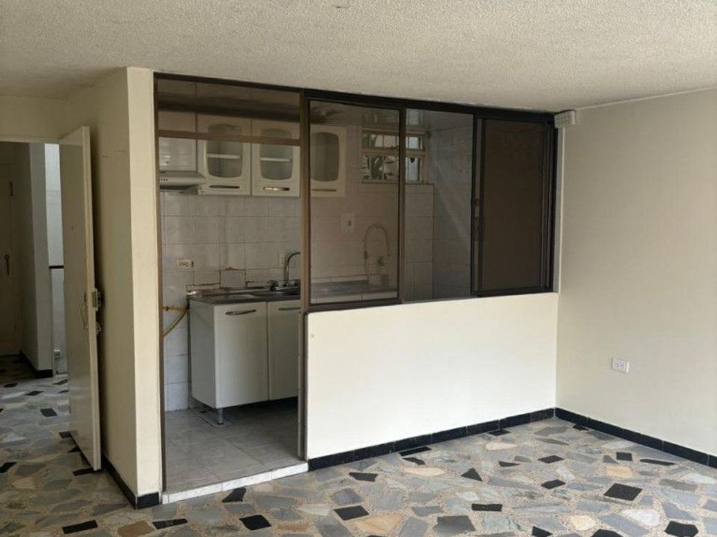 Casa de 10 alcobas en venta en Restrepo Occidental, Bogotá, 500 m² · foto 13 de 20