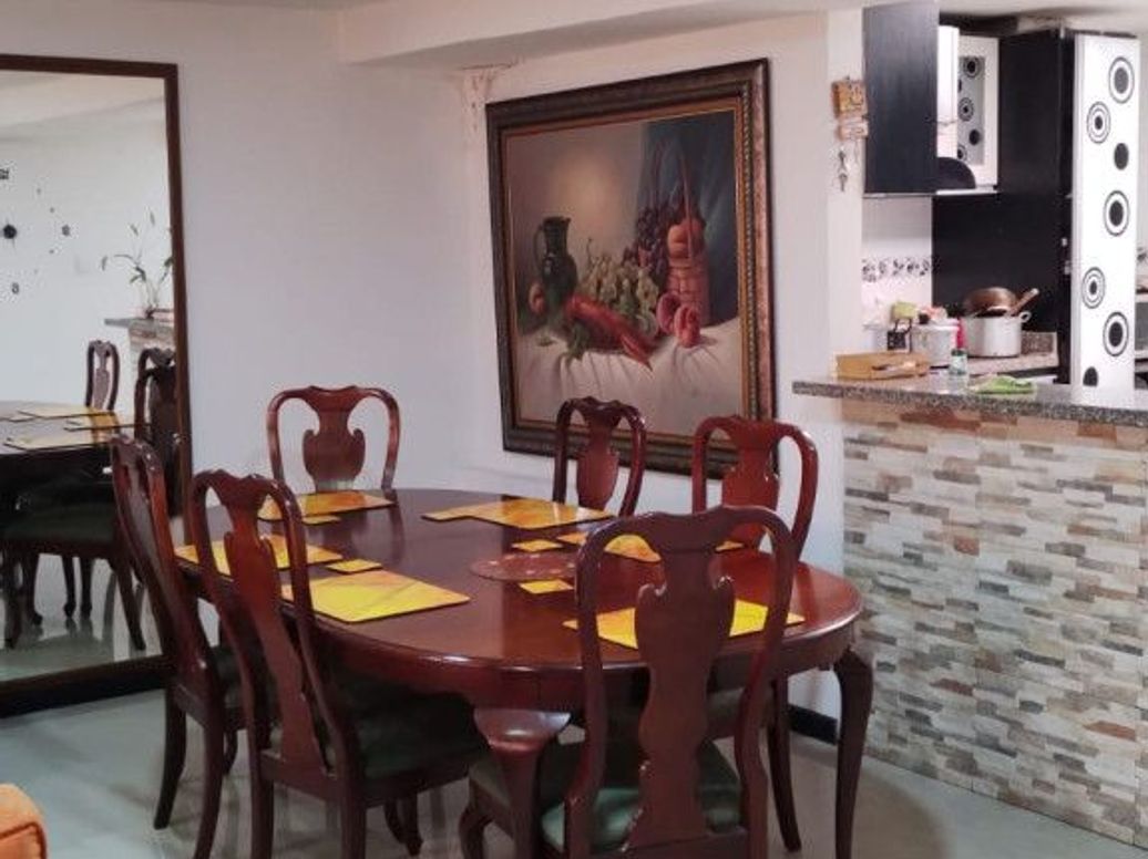 Casa de 10 alcobas en venta en Restrepo Occidental, Bogotá, 500 m² · foto 8 de 20