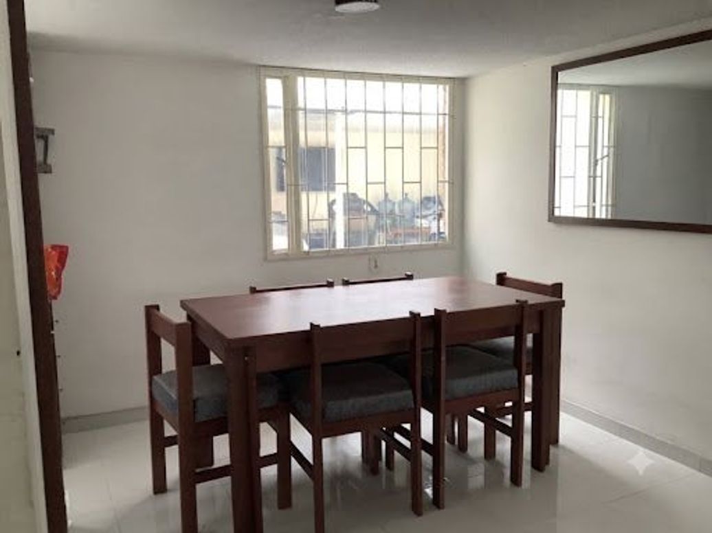 Casa de 3 alcobas en venta en Urbanización San Martín, Bogotá, 184 m² · foto 10 de 20