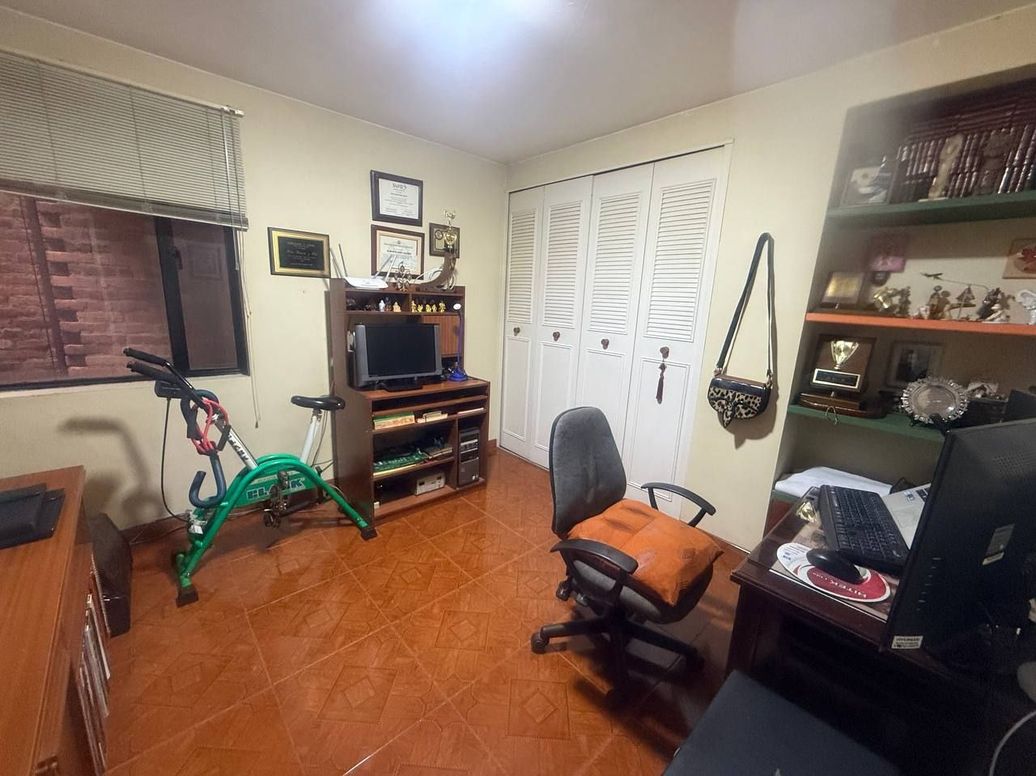 Apartamento de 4 alcobas en venta en Estrella Del Norte, Bogotá, 116 m² · foto 4 de 18