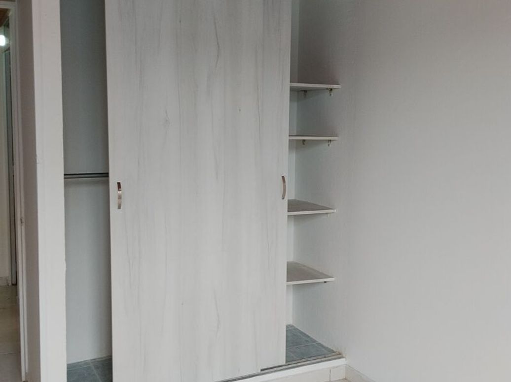 Apartamento de 3 alcobas en venta en Paris, Bogotá, 60 m² · foto 2 de 12