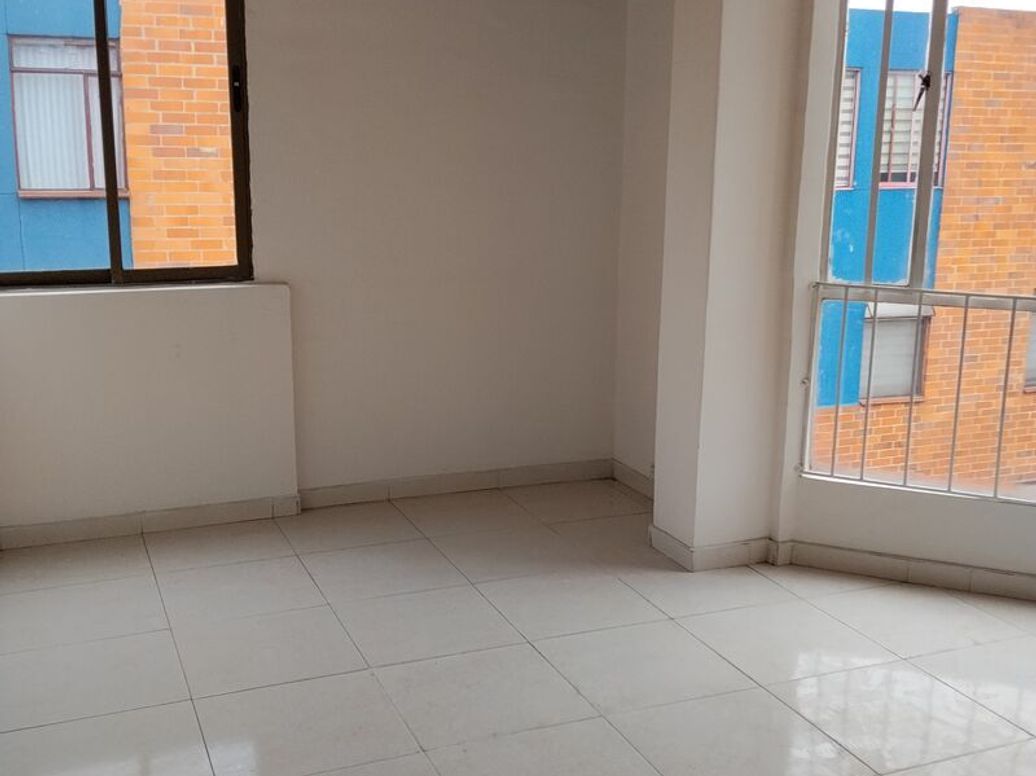 Apartamento de 3 alcobas en venta en Paris, Bogotá, 60 m² · foto 7 de 12