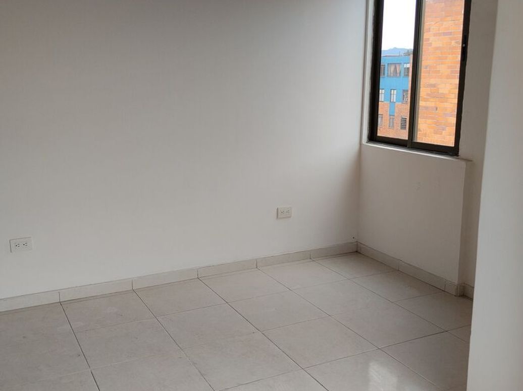 Apartamento de 3 alcobas en venta en Paris, Bogotá, 60 m² · foto 10 de 12