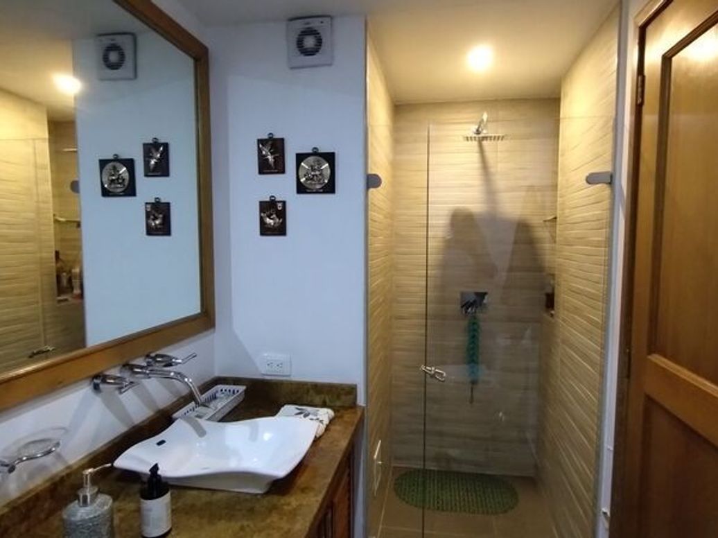 Apartamento de 4 alcobas en venta en San Patricio, Bogotá, 185 m² · foto 13 de 16