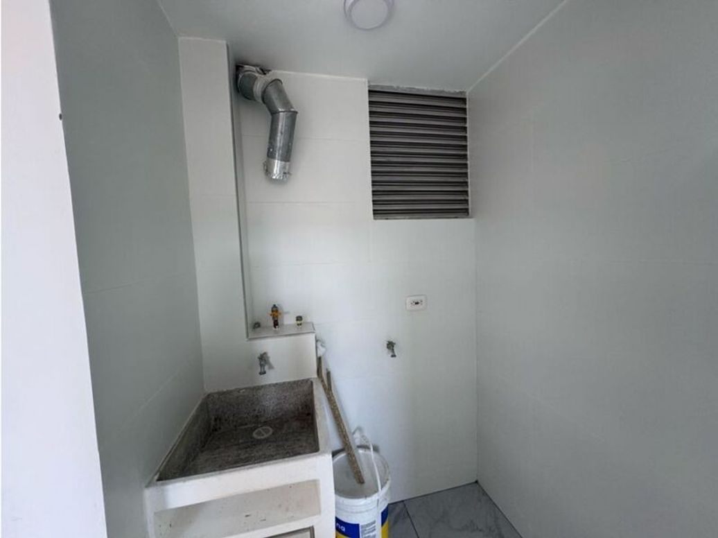 Apartaestudio en venta en Puente Grande, Bogotá, 32 m² · foto 4 de 15