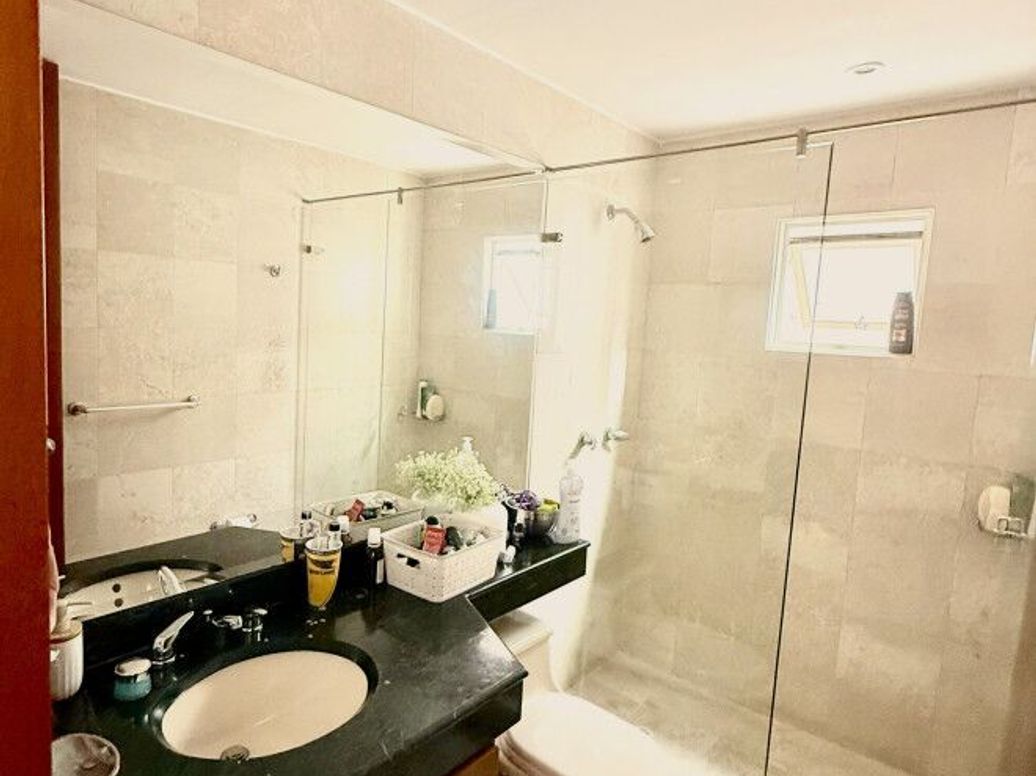 Apartamento de 4 alcobas en venta en Chicó Norte, Bogotá, 263 m² · foto 12 de 14