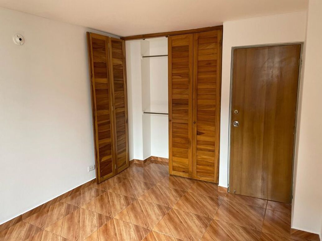 Apartamento de 2 alcobas en venta en Chapinero Central, Bogotá, 58 m² · foto 10 de 18