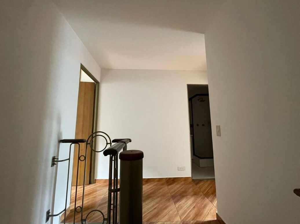 Apartamento de 2 alcobas en venta en Chapinero Central, Bogotá, 58 m² · foto 8 de 18