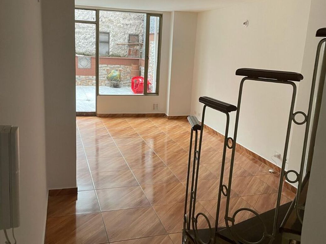 Apartamento de 2 alcobas en venta en Chapinero Central, Bogotá, 58 m² · foto 5 de 18