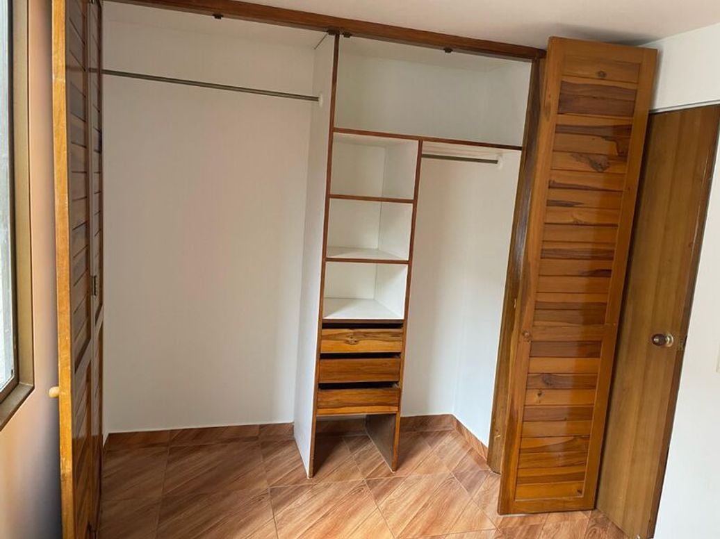 Apartamento de 2 alcobas en venta en Chapinero Central, Bogotá, 58 m² · foto 7 de 18