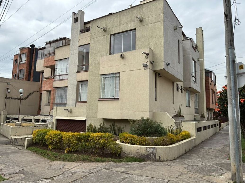 Apartamento de 3 alcobas en venta en Prado Veraniego Norte, Bogotá, 100 m² · foto 15 de 15