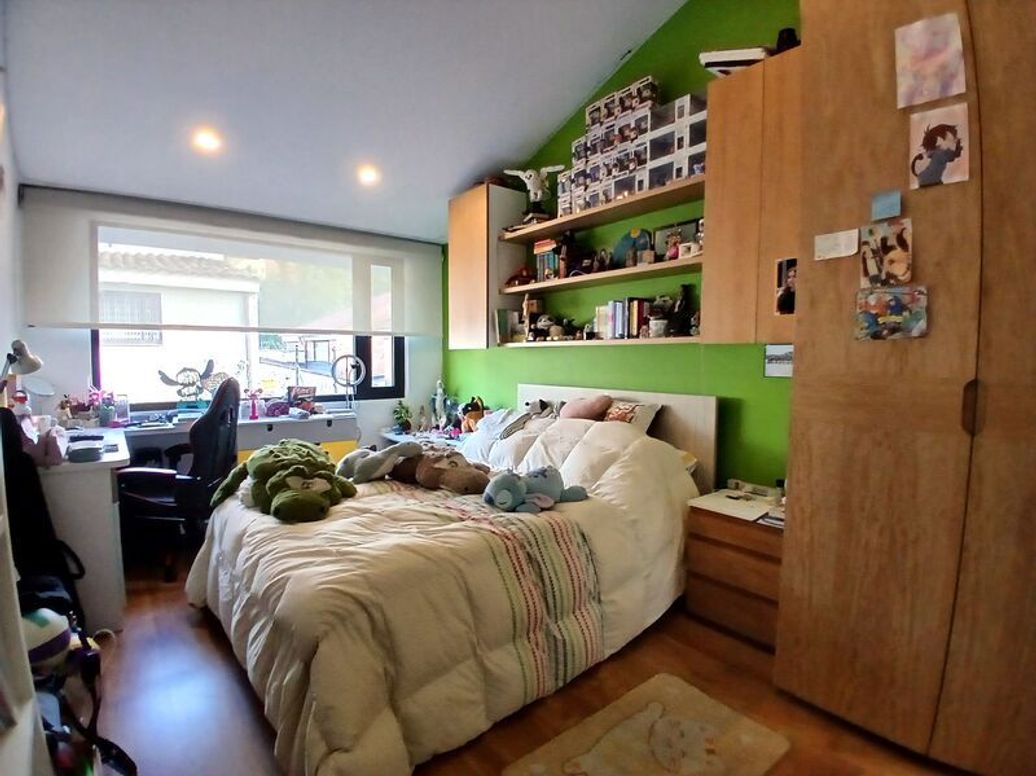 Casa de 4 alcobas en venta en Santa Ana Occidental, Bogotá, 350 m² · foto 14 de 20