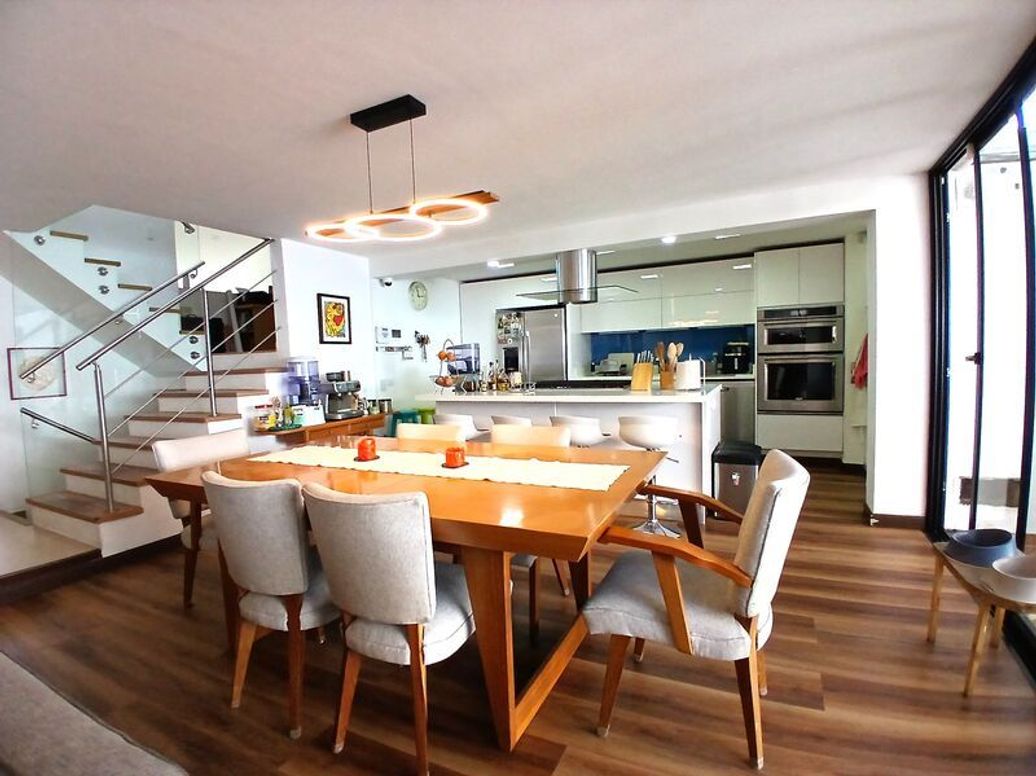 Casa de 4 alcobas en venta en Santa Ana Occidental, Bogotá, 350 m² · foto 20 de 20