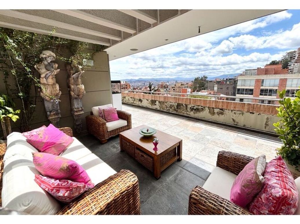 Apartamento de 5 alcobas en venta en Los Rosales, Bogotá, 463 m² · foto 5 de 20