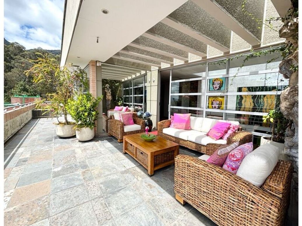 Apartamento de 5 alcobas en venta en Los Rosales, Bogotá, 463 m² · foto 6 de 20