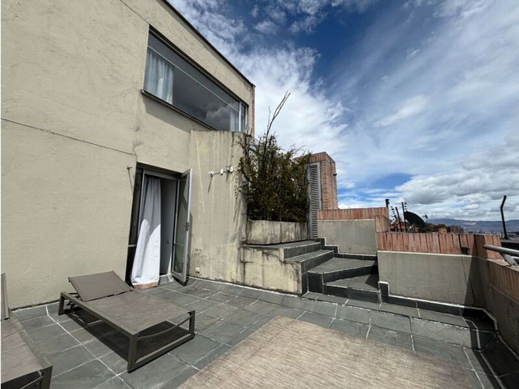 Apartamento de 5 alcobas en venta en Los Rosales, Bogotá, 463 m² · foto 19 de 20