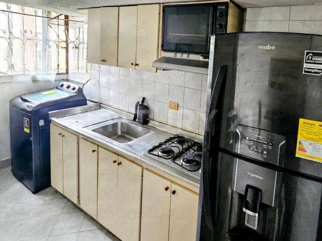 Apartamento de 3 alcobas en venta en Alcazar De Suba, Bogotá, 67 m² · foto 2 de 10