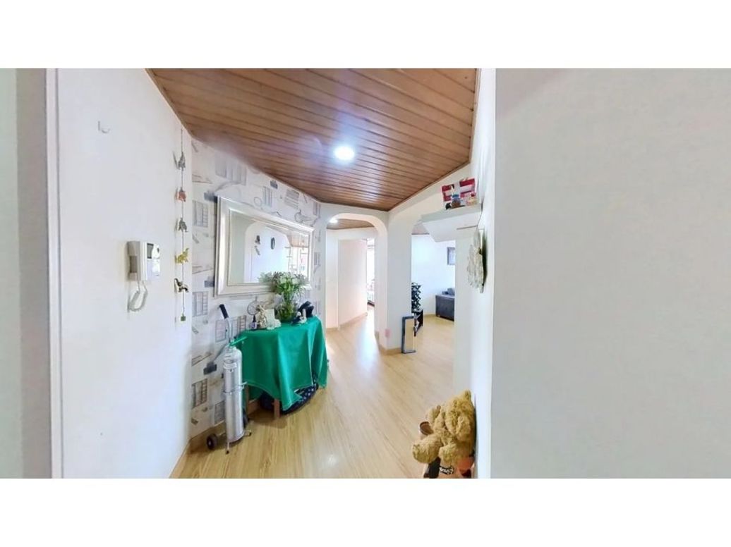 Apartamento de 3 alcobas en venta en Usaquén, Bogotá, 75 m² · foto 3 de 10