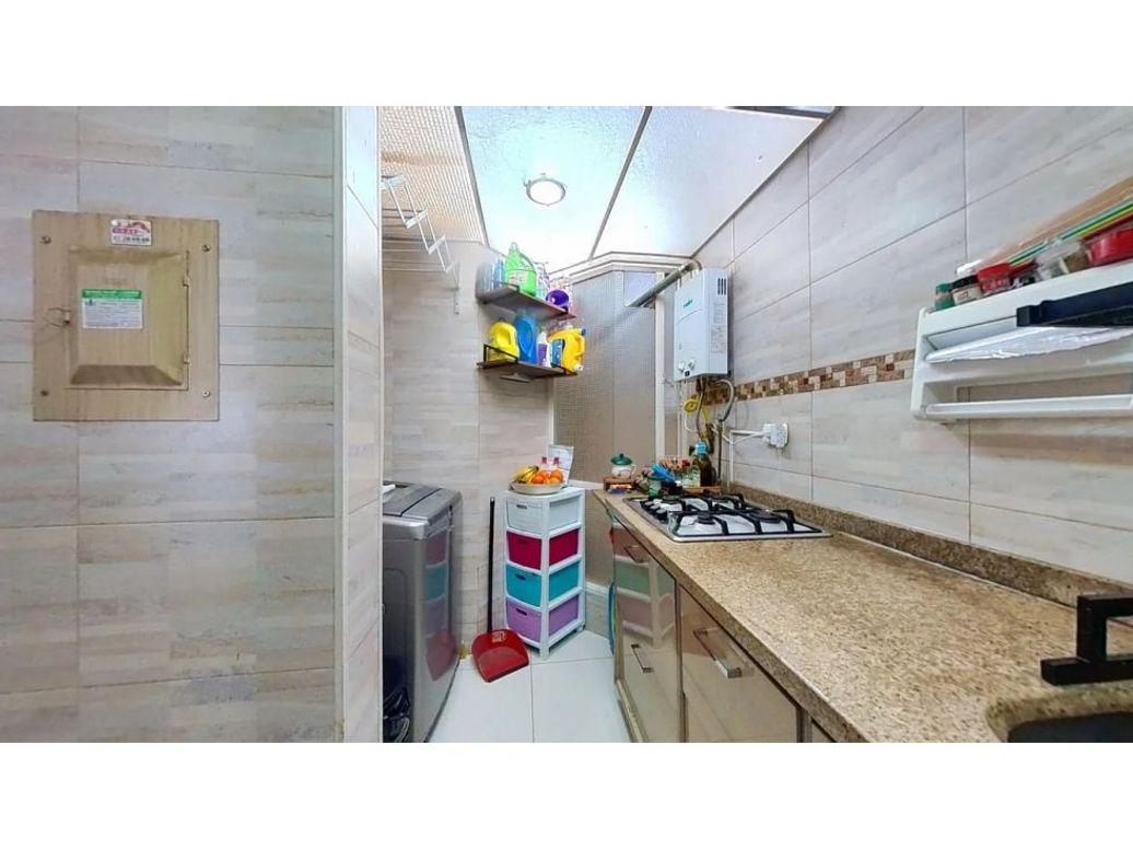 Apartamento de 3 alcobas en venta en Usaquén, Bogotá, 75 m² · foto 5 de 10