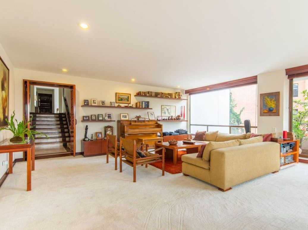 Apartamento de 4 alcobas en venta en Ub. Bosques De Medina, Bogotá, 281 m² · foto 2 de 20