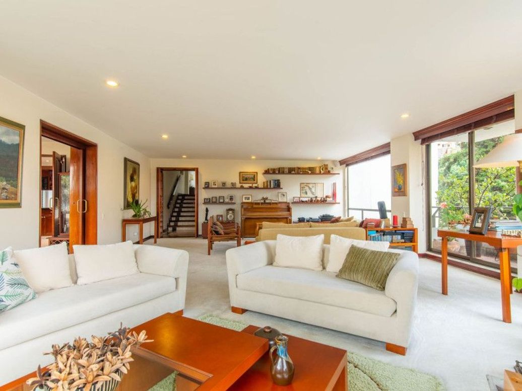 Apartamento de 4 alcobas en venta en Ub. Bosques De Medina, Bogotá, 281 m² · foto 3 de 20