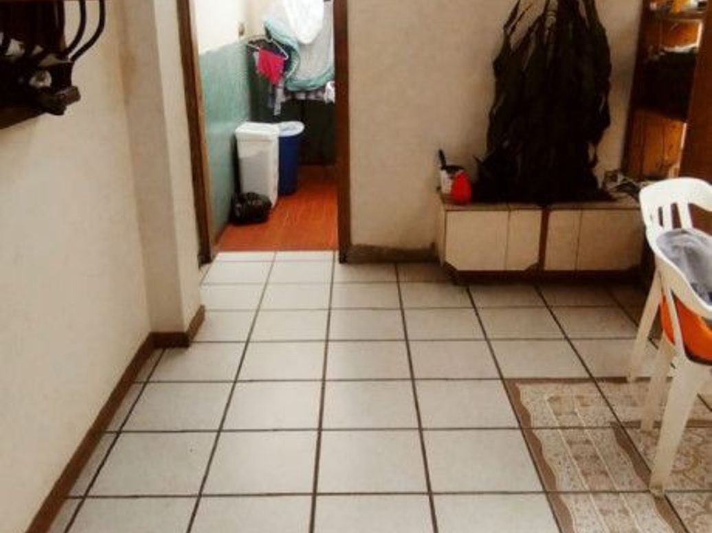 Casa de 4 alcobas en venta en El Salitre, Bogotá, 208 m² · foto 5 de 16
