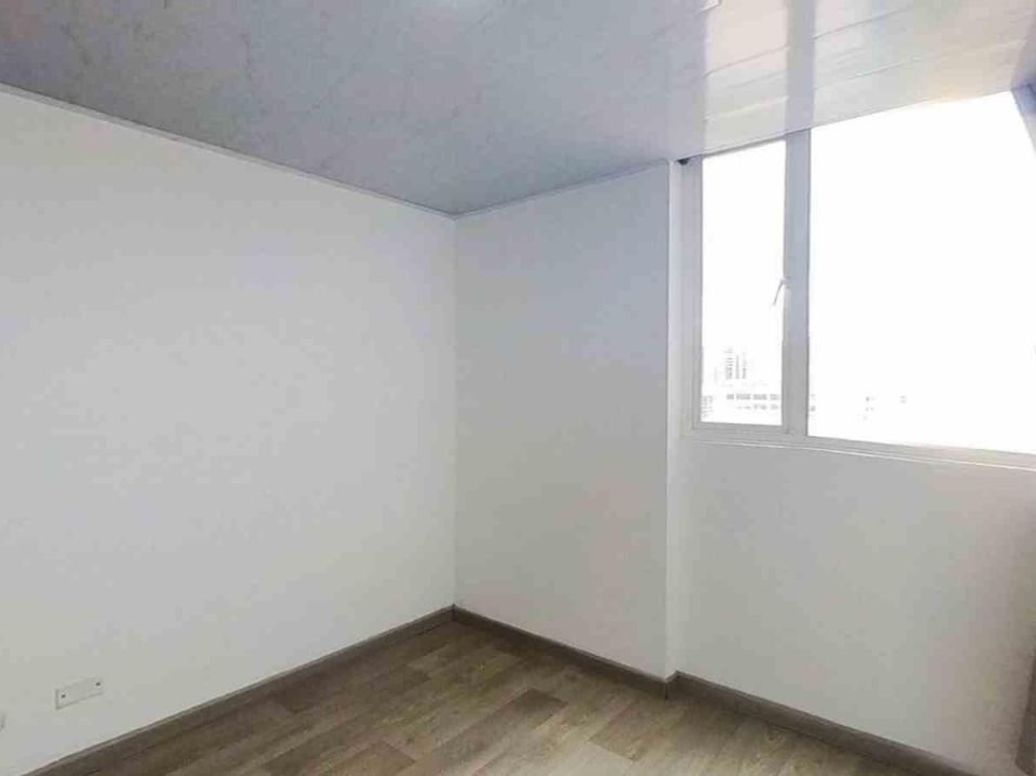 Apartamento de 1 alcoba en venta en Hayuelos, Bogotá, 29 m² · foto 4 de 20
