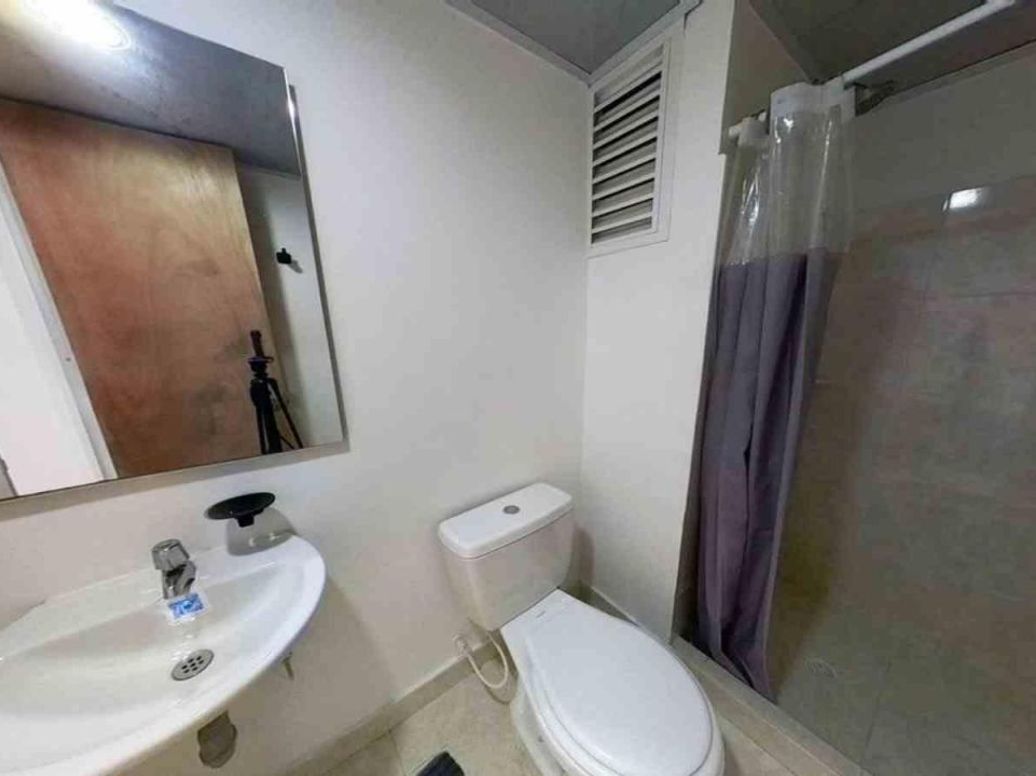 Apartamento de 1 alcoba en venta en Hayuelos, Bogotá, 29 m² · foto 9 de 20