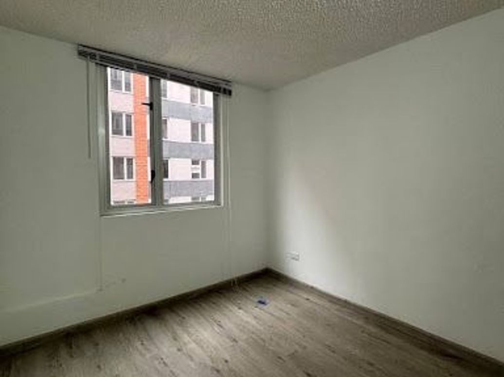 Apartaestudio en arriendo en El Dorado, Bogotá, 36 m² · foto 10 de 11
