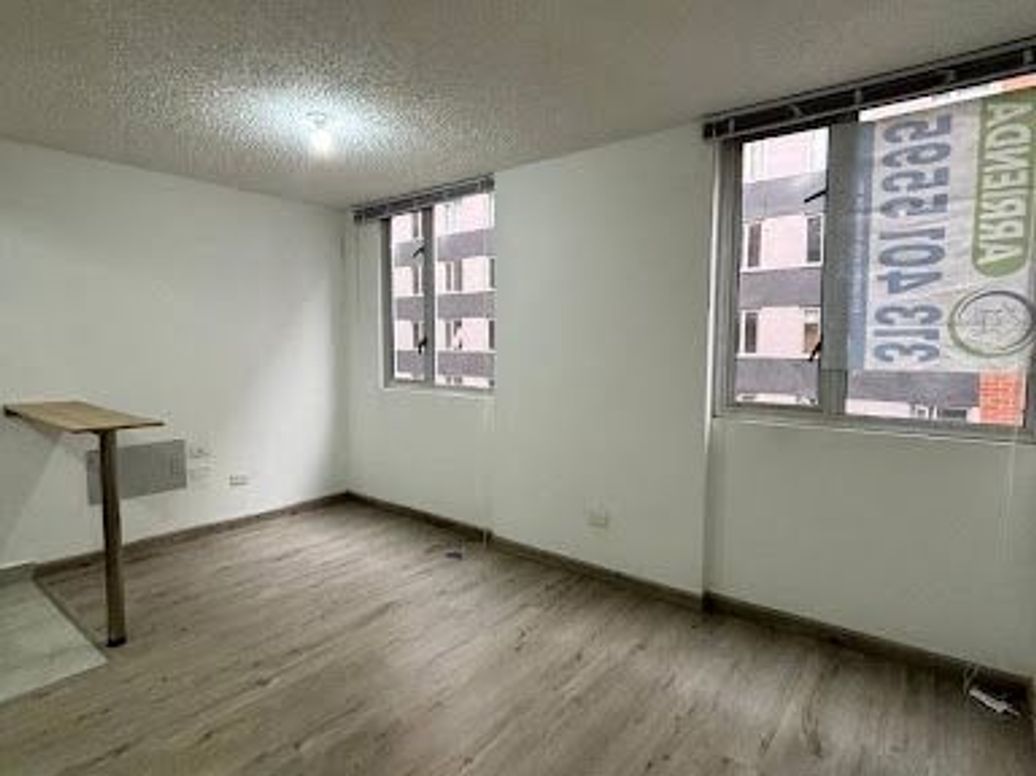 Apartaestudio en arriendo en El Dorado, Bogotá, 36 m² · foto 2 de 11