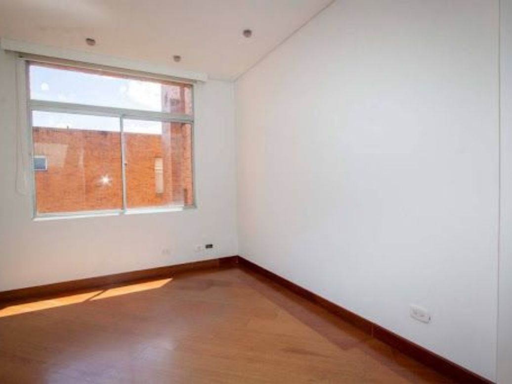 Apartamento de 2 alcobas en venta en Bosque Calderón, Bogotá, 85 m² · foto 12 de 19