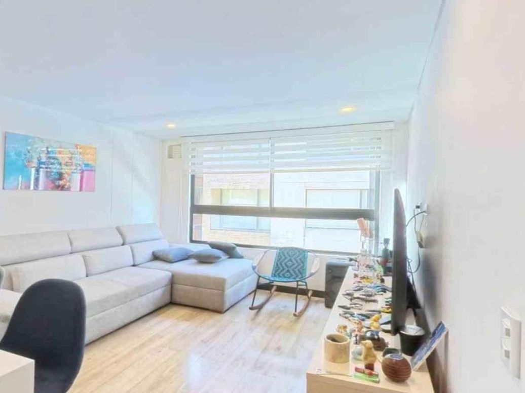 Apartamento de 2 alcobas en venta en El Vergel, Bogotá, 33 m² · foto 3 de 11