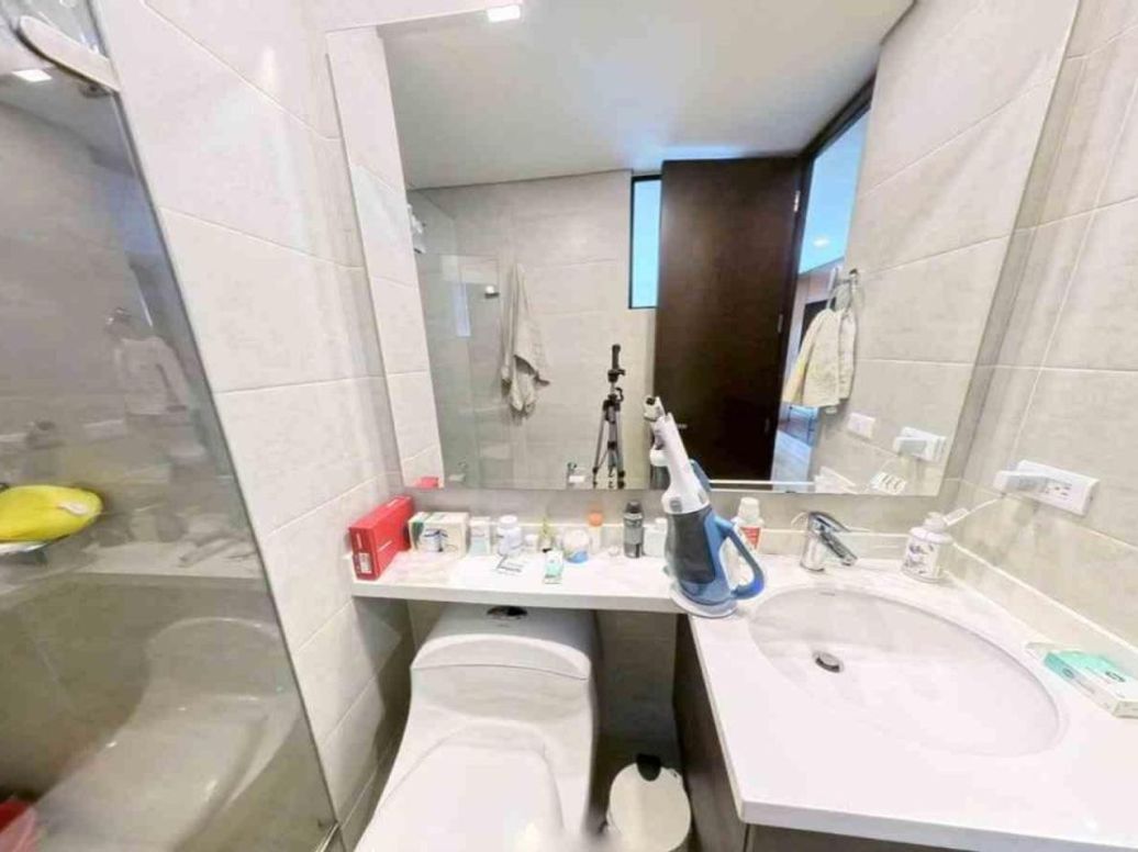 Apartamento de 2 alcobas en venta en El Vergel, Bogotá, 33 m² · foto 9 de 11