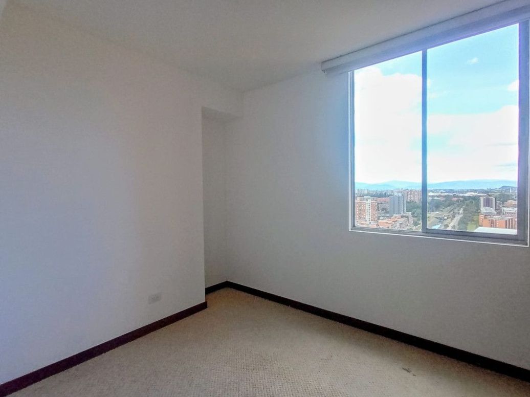 Apartamento de 3 alcobas en venta en San Antonio Nor - Occidental, Bogotá, 82 m² · foto 6 de 14