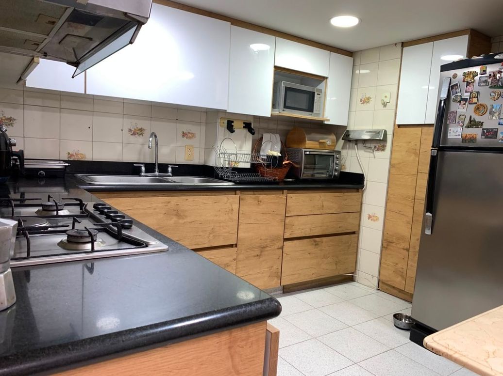 Apartamento de 2 alcobas en venta en El Batan, Bogotá, 171 m² · foto 8 de 20