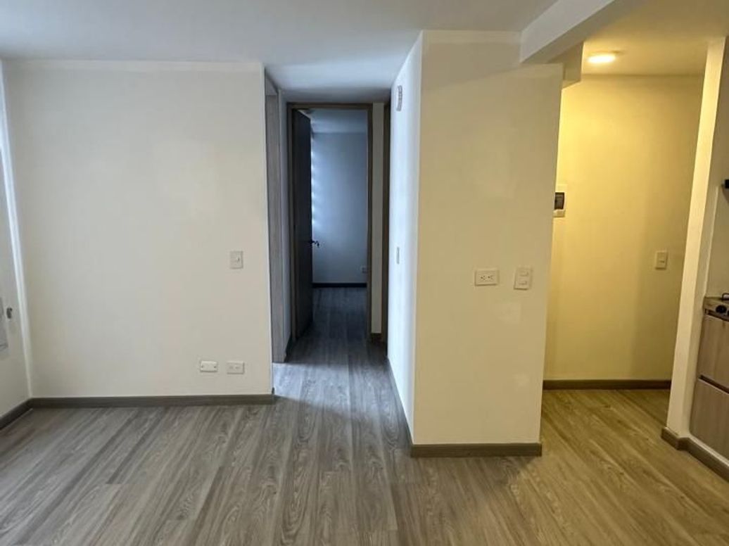 Apartamento en arriendo en Lagos De Torca, Bogotá · foto 2 de 18