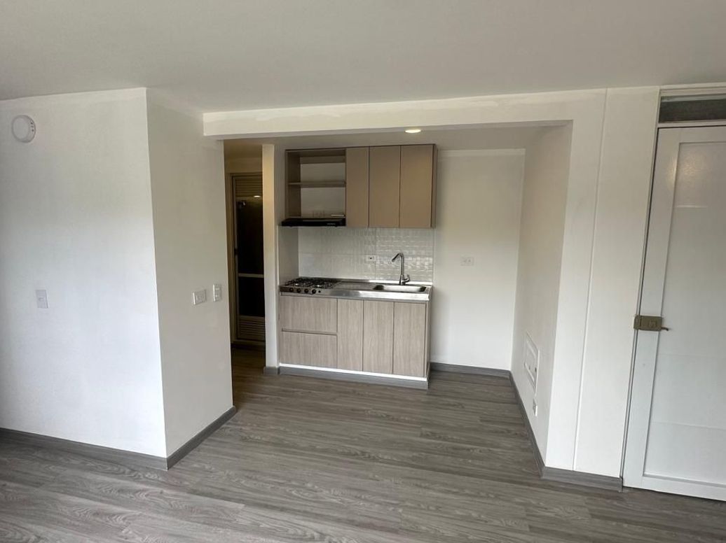 Apartamento en arriendo en Lagos De Torca, Bogotá · foto 9 de 18