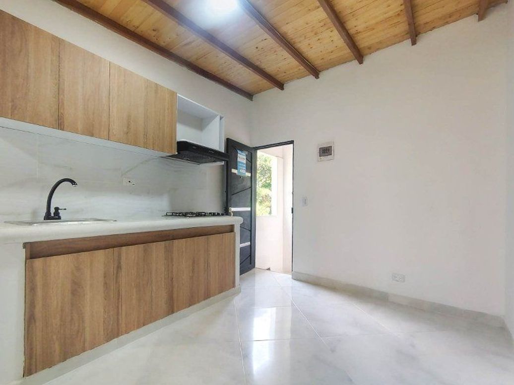 Apartamento en Arriendo con el Código 54243 en Fuente Clara