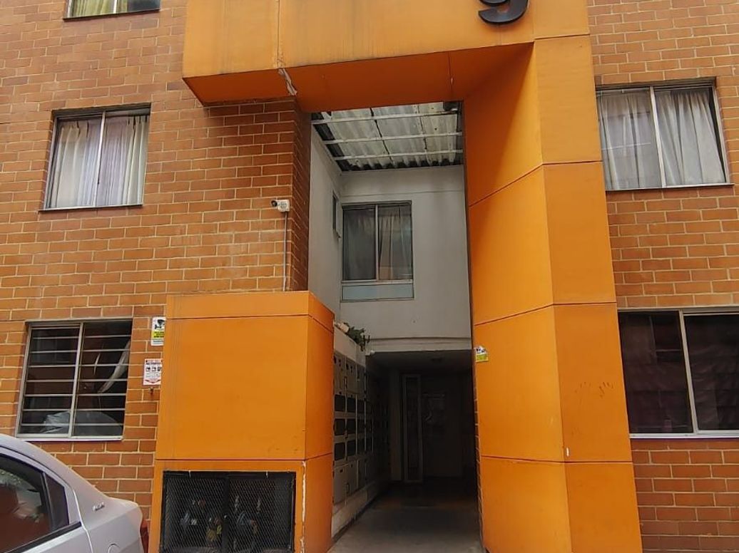 Apartamento de 2 alcobas en venta en Parque Central Tintal I Y Ii, Bogotá, 34 m² · foto 2 de 15