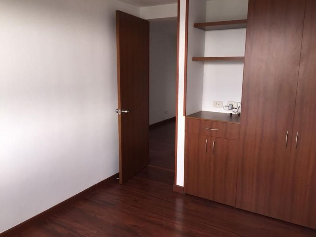Apartamento de 3 alcobas en arriendo en Ub. La Gran Granada, Bogotá, 71 m² · foto 5 de 18