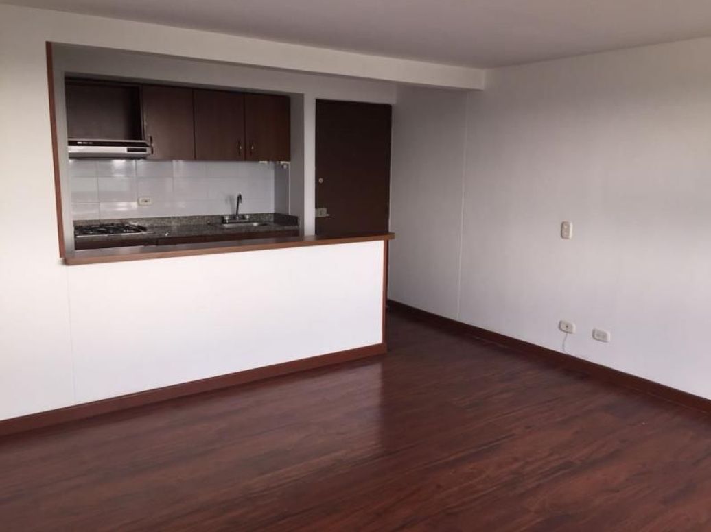 Apartamento de 3 alcobas en arriendo en Ub. La Gran Granada, Bogotá, 71 m² · foto 4 de 18