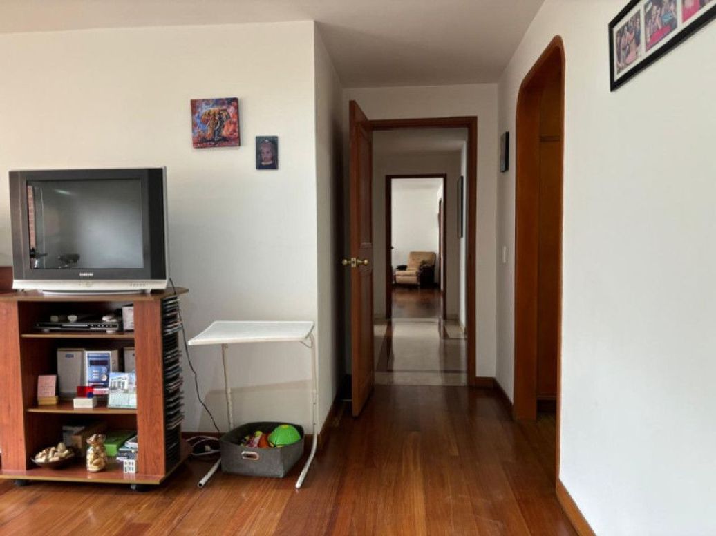 Apartamento de 4 alcobas en venta en Santa Bibiana, Bogotá, 325 m² · foto 11 de 20