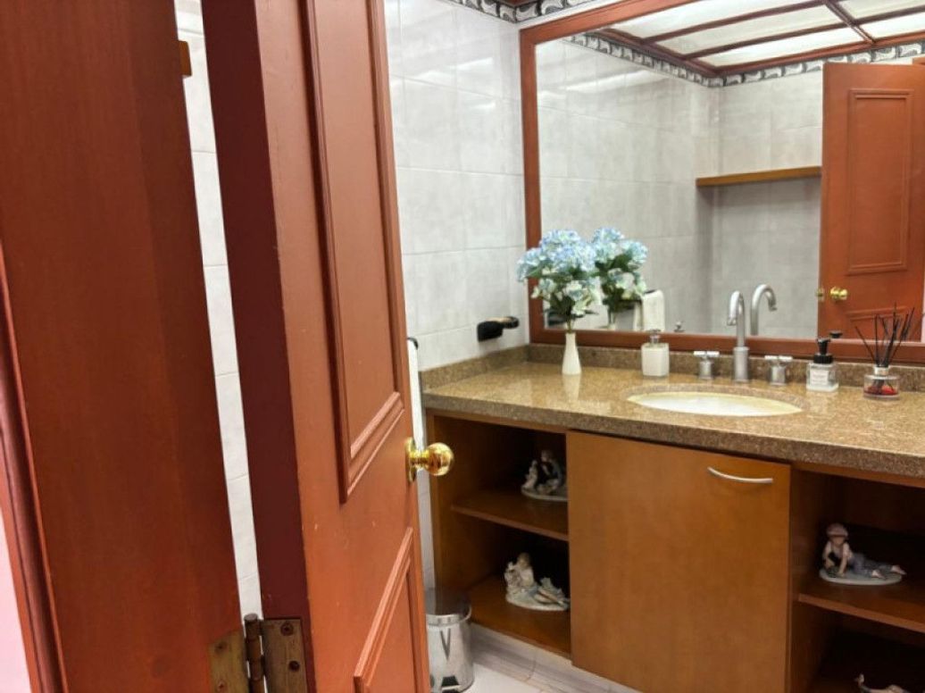 Apartamento de 4 alcobas en venta en Santa Bibiana, Bogotá, 325 m² · foto 20 de 20