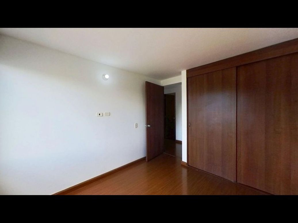 Apartamento de 3 alcobas en venta en Prado Veraniego, Bogotá, 61 m² · foto 12 de 17
