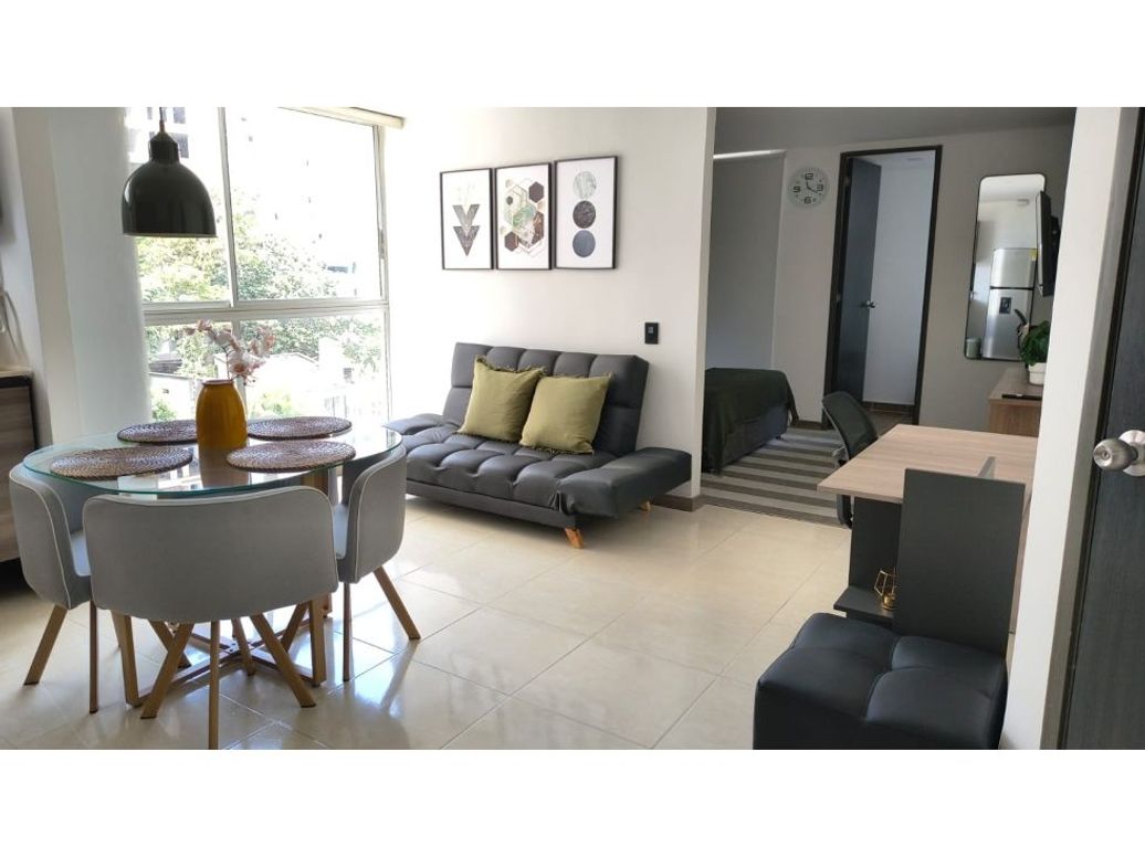 ARRIENDO APARTAMENTO ENVIGADO LAS VEGAS en Las Vegas