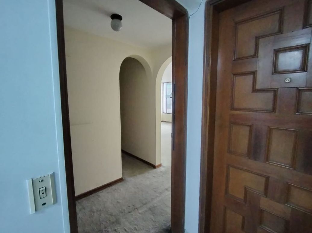 Apartamento de 3 alcobas en venta en Chicó Norte, Bogotá, 92 m² · foto 2 de 20