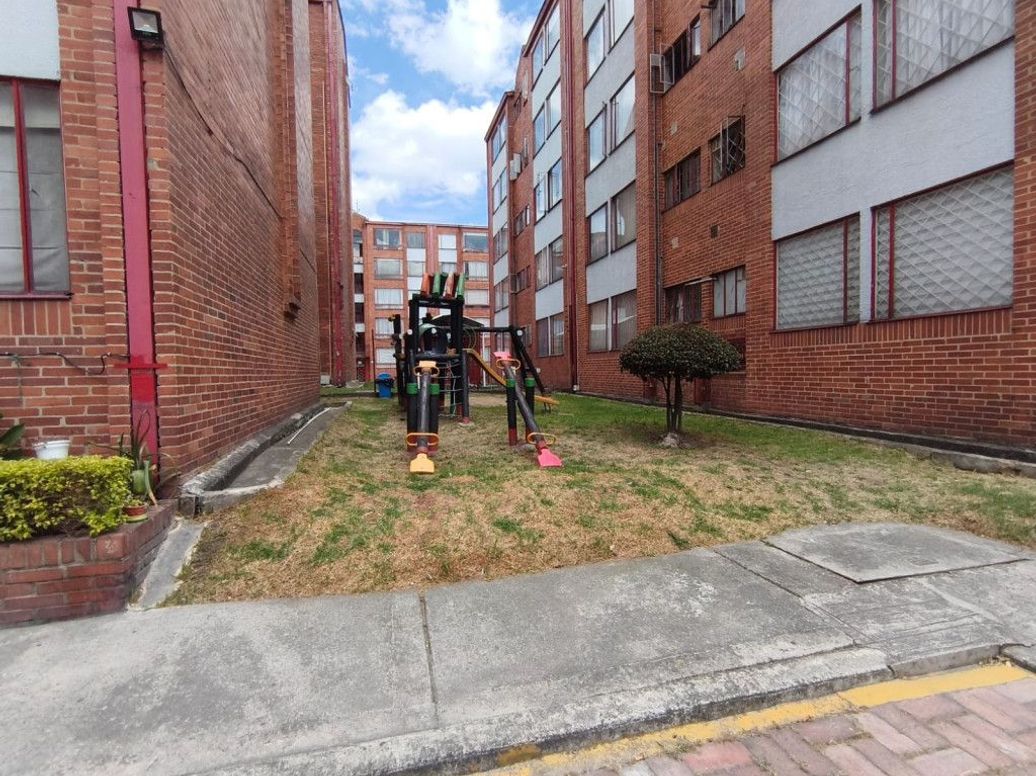Apartamento de 3 alcobas en venta en Remanso Sur, Bogotá, 51 m² · foto 11 de 16