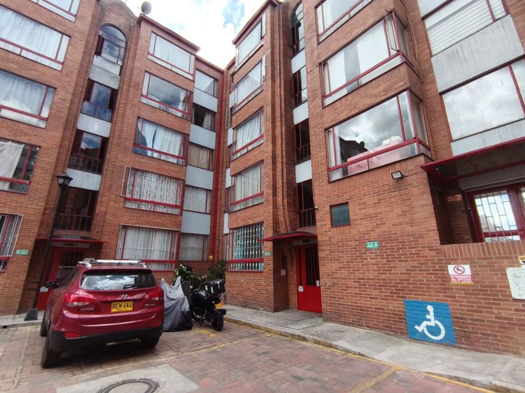 Apartamento de 3 alcobas en venta en Remanso Sur, Bogotá, 51 m² · foto 15 de 16