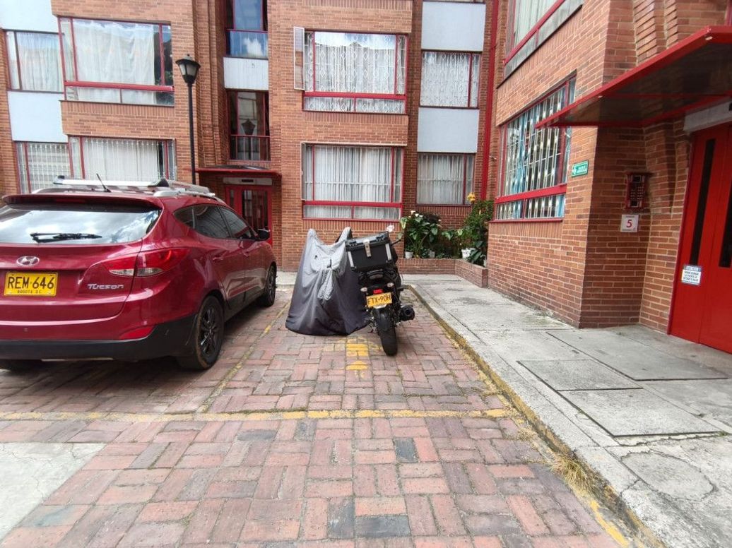 Apartamento de 3 alcobas en venta en Remanso Sur, Bogotá, 51 m² · foto 13 de 16