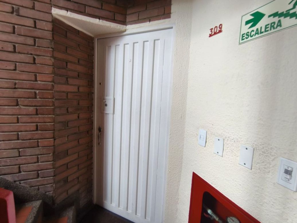Apartamento de 3 alcobas en venta en Remanso Sur, Bogotá, 51 m² · foto 10 de 16